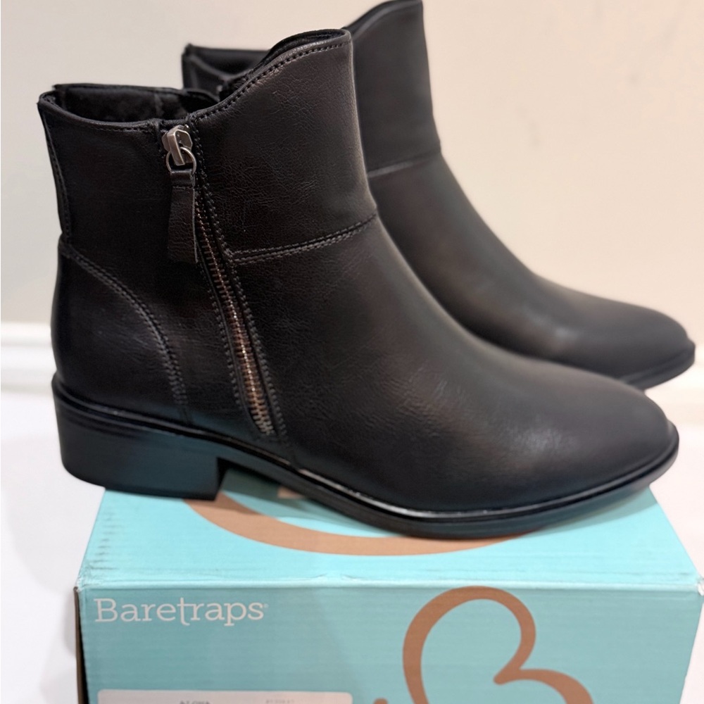 New BareTraps Women's Black Zipper Ankle Booties Size 9 Don’t Miss This Deal!!
